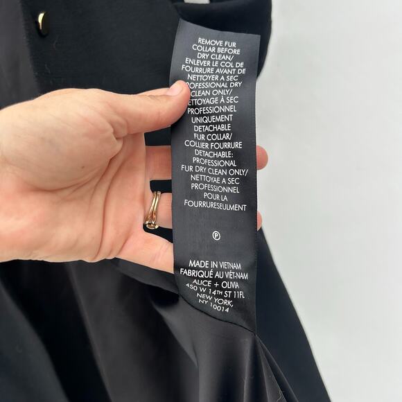 Alice + Olivia Fox Fur Mob Wife Long Wool Trench Coat Jacket Button Medium Black - Picture 11 of 13